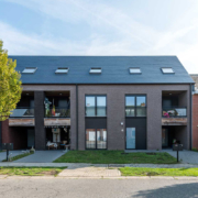 Foto van woningen aan de Invalidenlaan in Lier.
